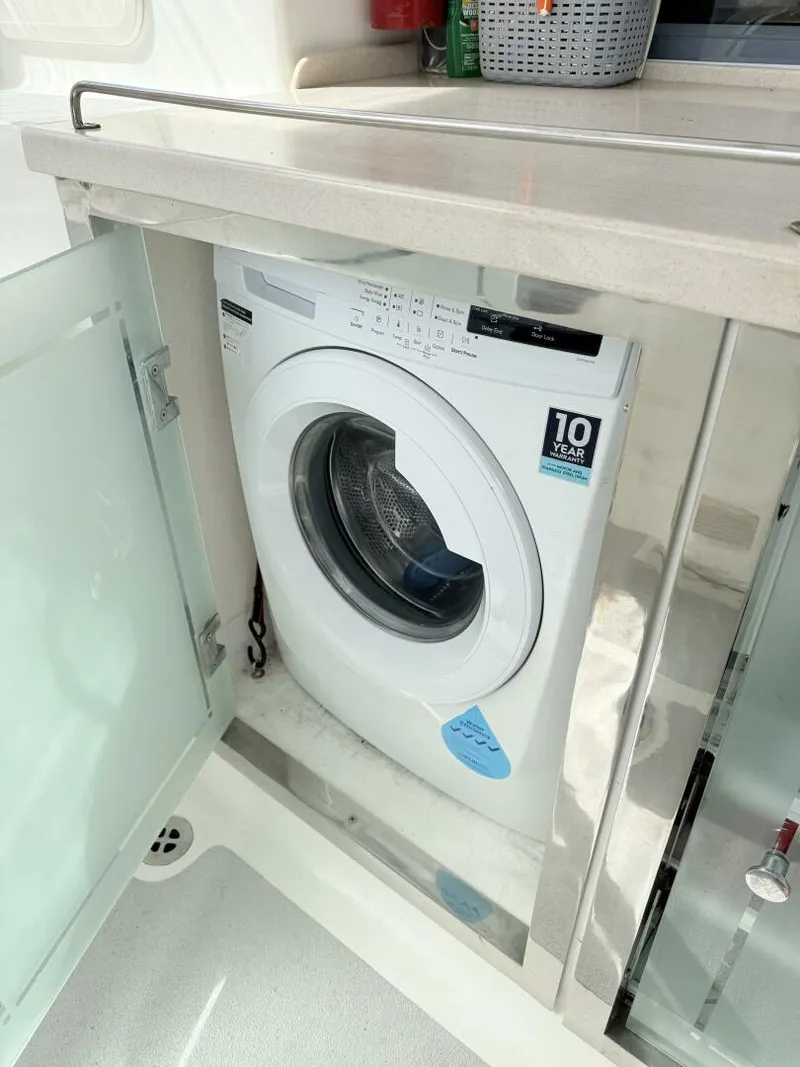 Slide: The Image of Royal Cape Catamarans Majestic 53 2011 - 5705513