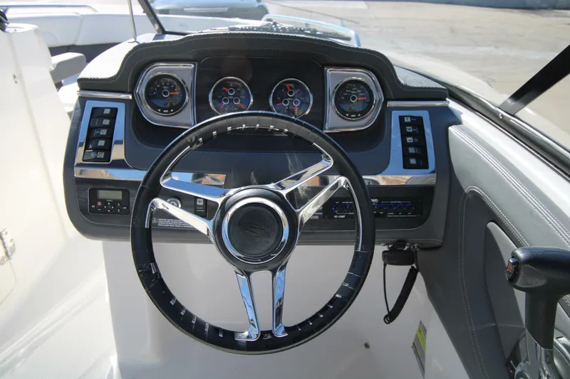 Slide: The Image of Chaparral 257 SSX 2013 - 5705700