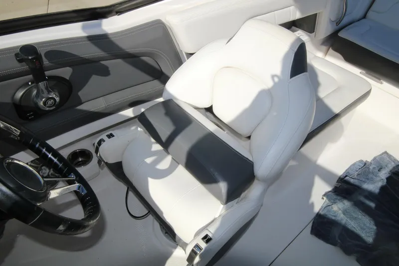 Slide: The Image of Chaparral 257 SSX 2013 - 5705709