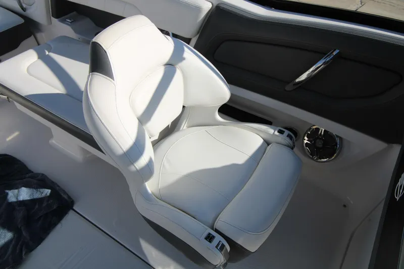 Slide: The Image of Chaparral 257 SSX 2013 - 5705710