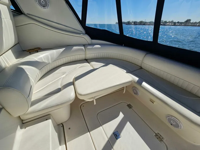 Slide: The Image of Cruisers 370 Express 2004 - 5705651