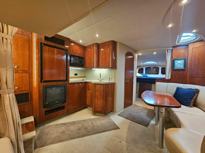 Slide: The Image of Cruisers Yachts 370 Express 2004 - 5705656