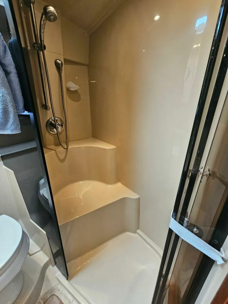 Slide: The Image of Cruisers Yachts 370 Express 2004 - 5705662