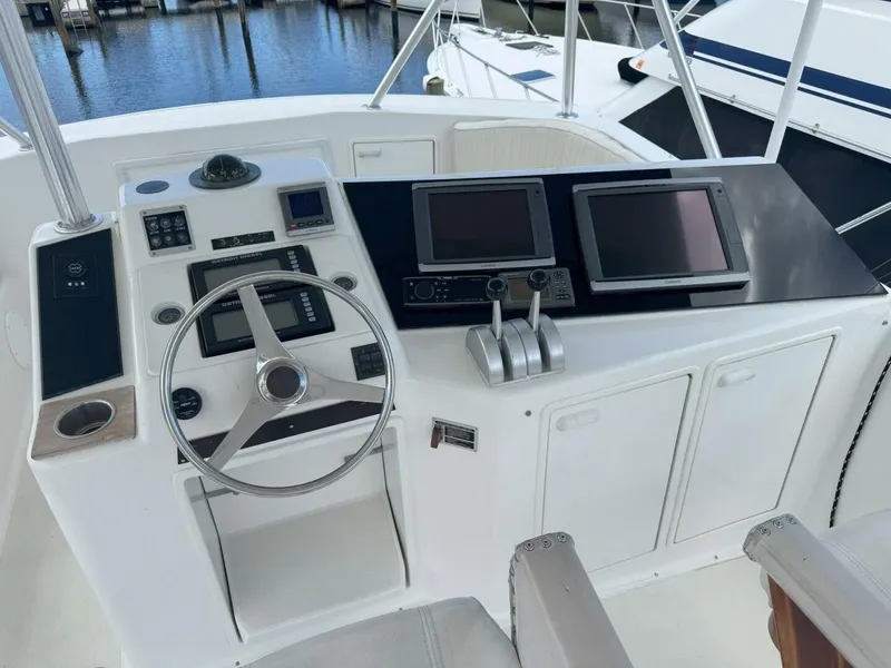 Slide: The Image of Ocean Yachts 48 Super Sport 1997 - 5707033