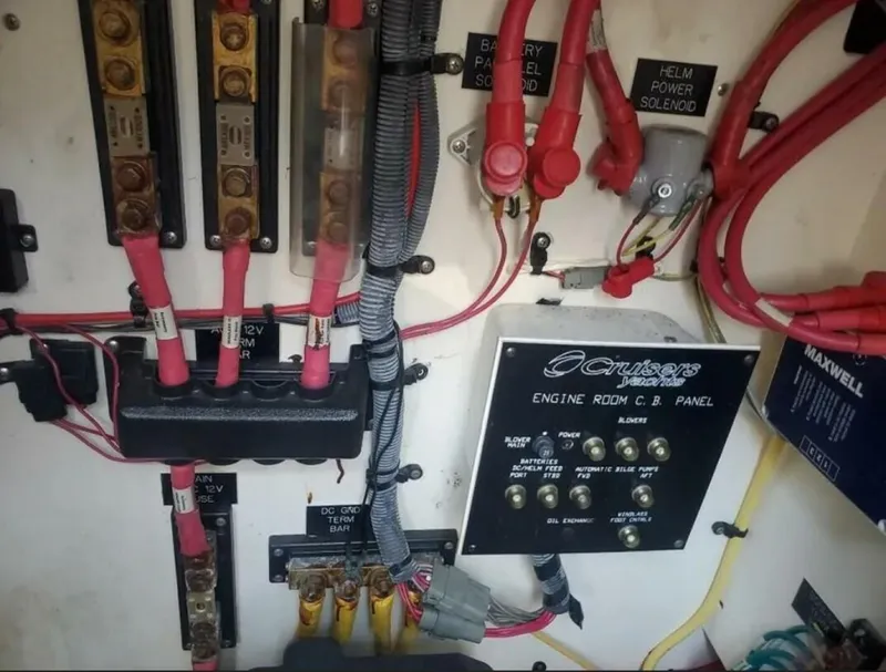 Slide: The Image of Cruisers 310 Express 2007 - 5707555