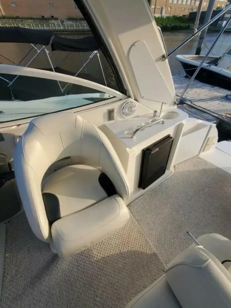 Slide: The Image of Cruisers Yachts 310 Express 2007 - 5707562