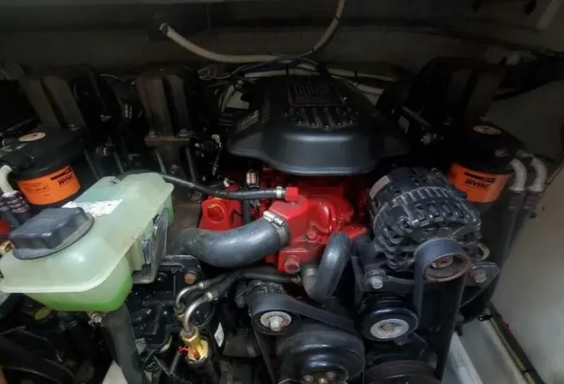 Slide: The Image of Cruisers Yachts 310 Express 2007 - 5707571