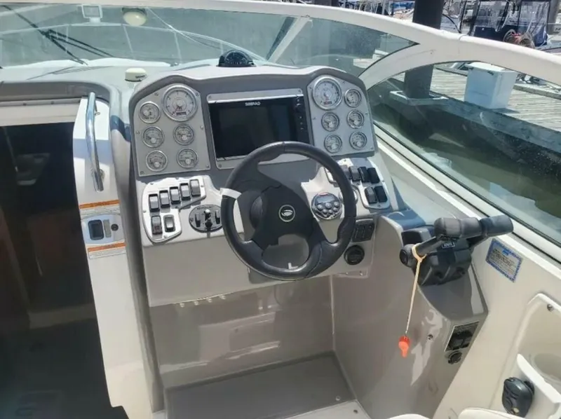 Slide: The Image of Cruisers Yachts 310 Express 2007 - 5707563