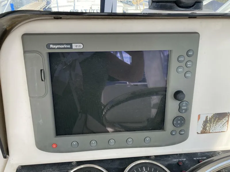 Slide: The Image of Luhrs 280 Express Open 2006 - 5711005