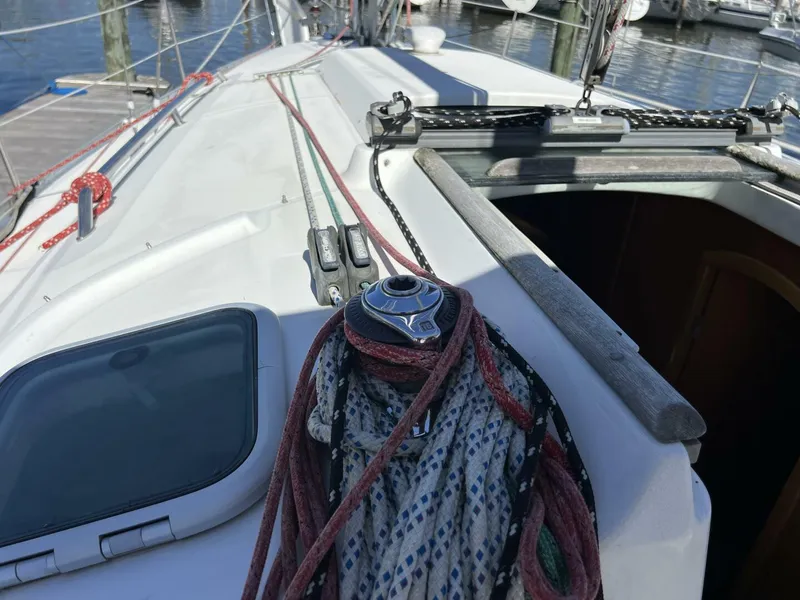 Slide: The Image of Beneteau 331 2004 - 5707698