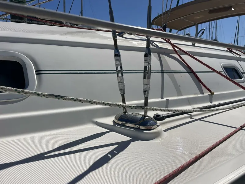 Slide: The Image of Beneteau 331 2004 - 5707706