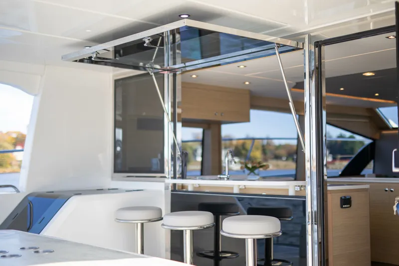 Slide: The Image of Aquila 54 Yacht 2023 - 6028595