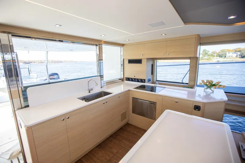 Slide: The Image of Aquila 54 Yacht 2023 - 6028601