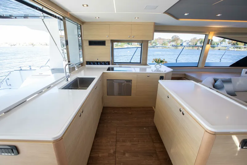 Slide: The Image of Aquila 54 Yacht 2023 - 6028602