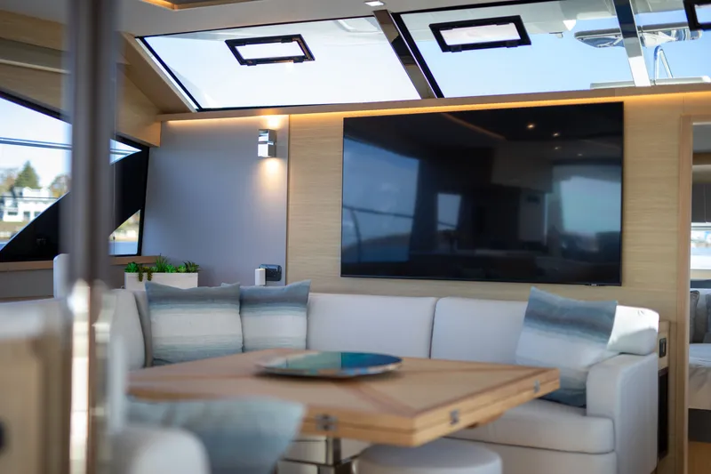 Slide: The Image of Aquila 54 Yacht 2023 - 6028611