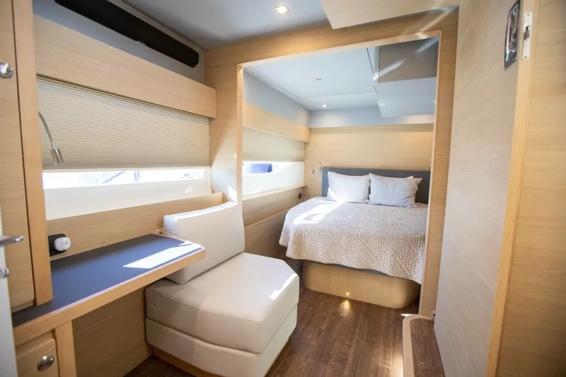 Slide: The Image of Aquila 54 Yacht 2023 - 6028624