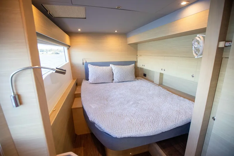 Slide: The Image of Aquila 54 Yacht 2023 - 6028630