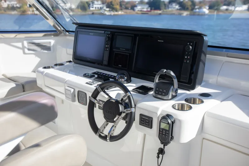 Slide: The Image of Aquila 54 Yacht 2023 - 6028641