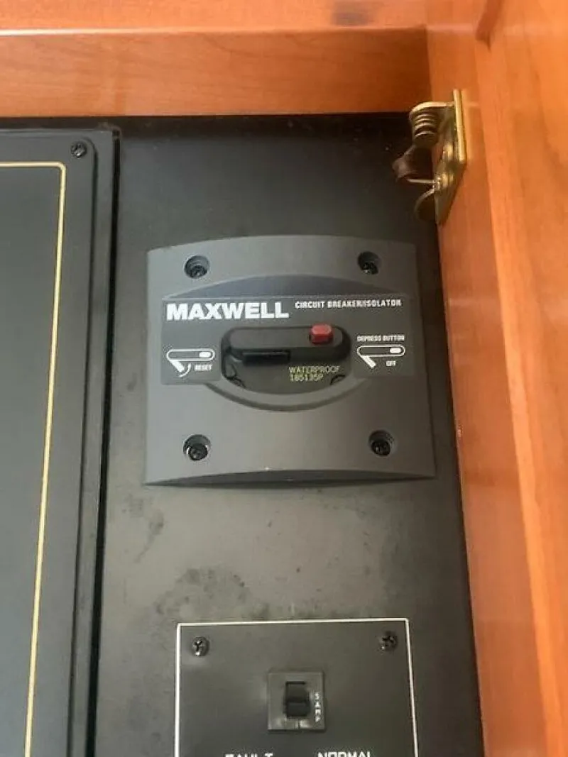 Slide: The Image of 0005417921 - 5708647