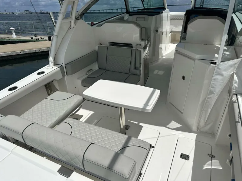 Slide: The Image of Pursuit DC 295 2023 - 5708575