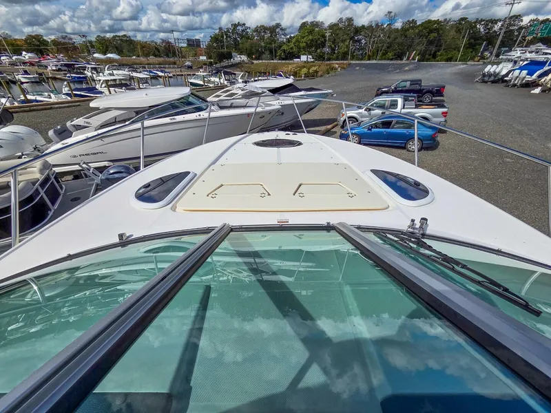 Slide: The Image of Regal 33 XO 2026 - 5710400