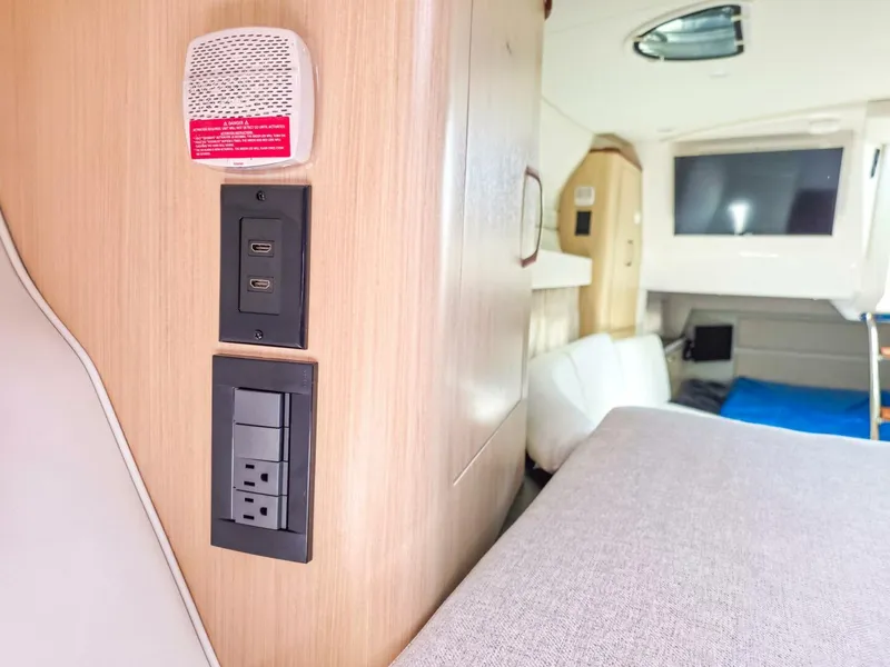 Slide: The Image of Regal 33 XO 2026 - 5710414