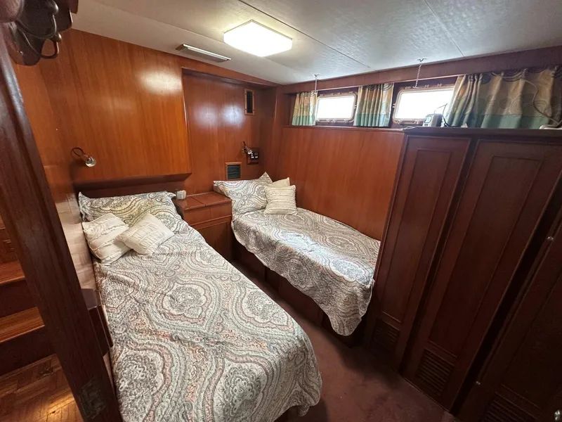 Slide: The Image of 1027 Padraigin Guest Cabin - 5786132