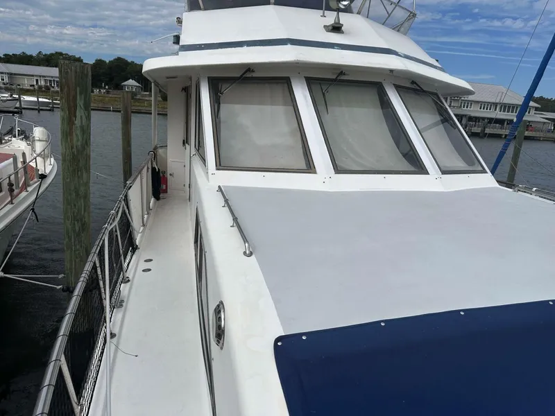 Slide: The Image of 1005 Padraigin Starboard Side Deck - 5786104