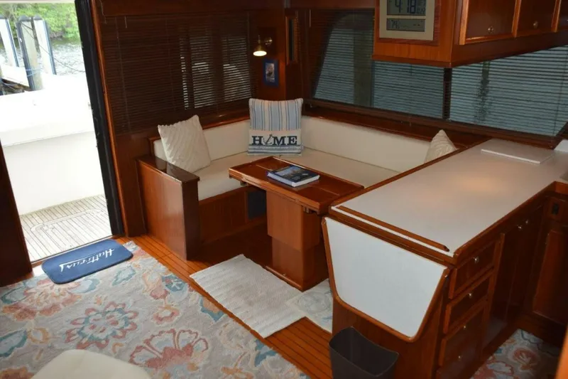 Slide: The Image of Countertop has a fold-up extension panel. - 5711491