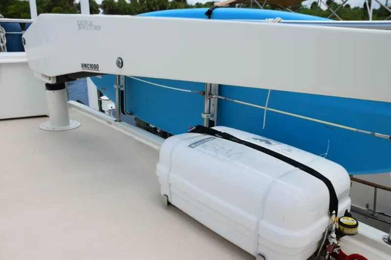 Slide: The Image of Nautical Structures davit - 5711531