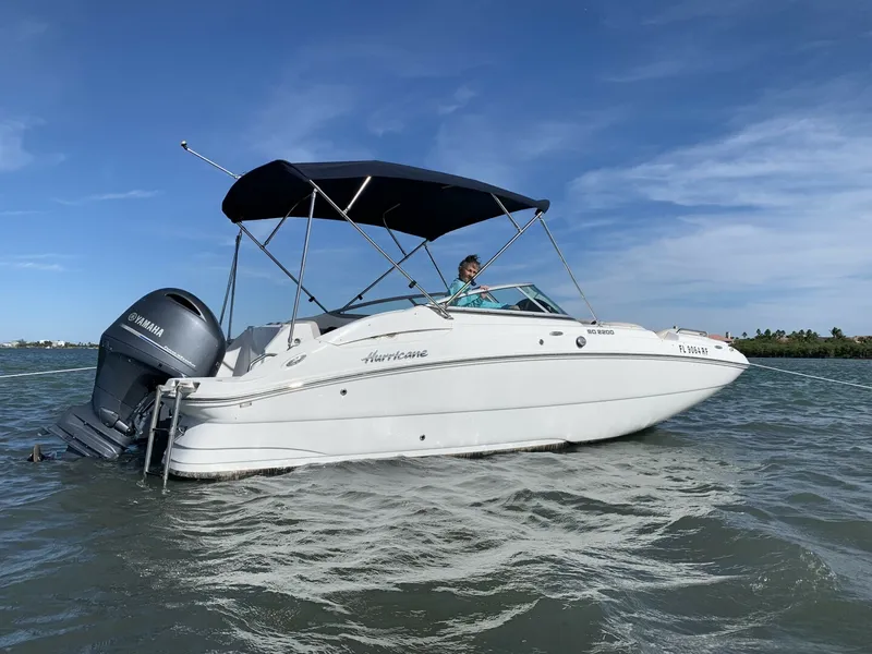 The Image of Hurricane Sun Deck 2200 2017 - 5709126