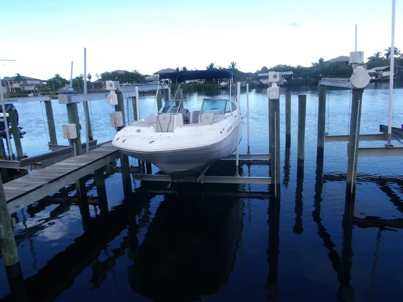 Slide: The Image of Hurricane Sun Deck 2200 2017 - 5709150