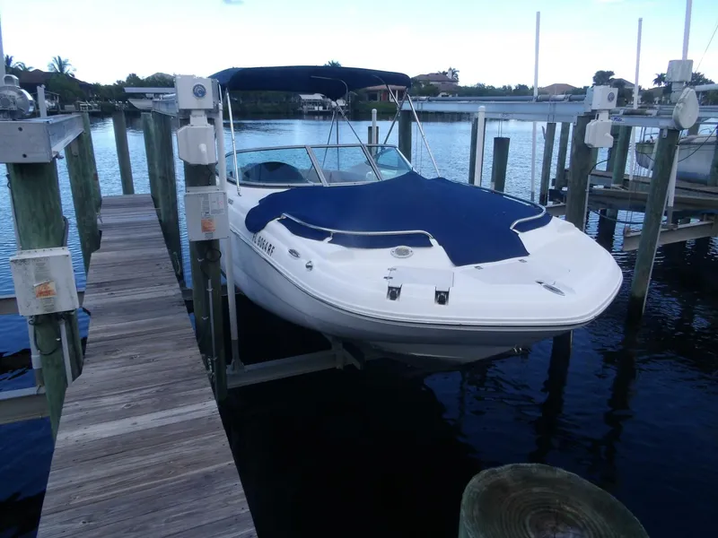 Slide: The Image of Hurricane Sun Deck 2200 2017 - 5709140