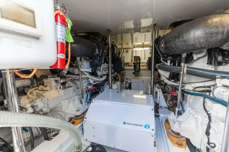 Slide: The Image of 2012 Hatteras 60 GT - 5738062