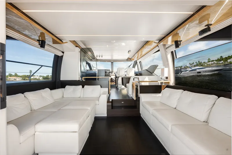 Slide: The Image of Azimut 66 FLY 2018 - 5709210