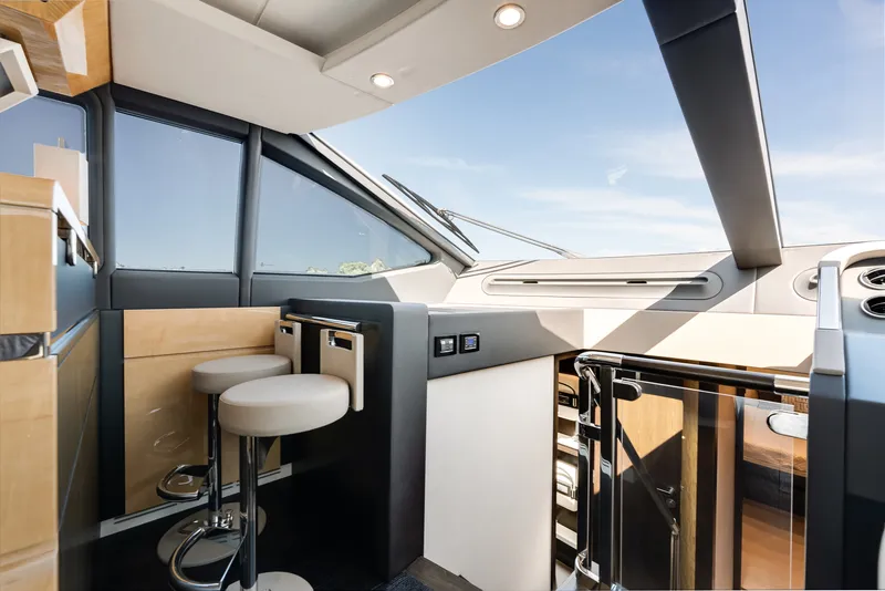 Slide: The Image of Azimut 66 FLY 2018 - 5709217