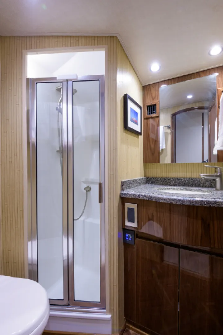 Slide: The Image of 2017 48 Viking Convertible - Guest Head - 5709244