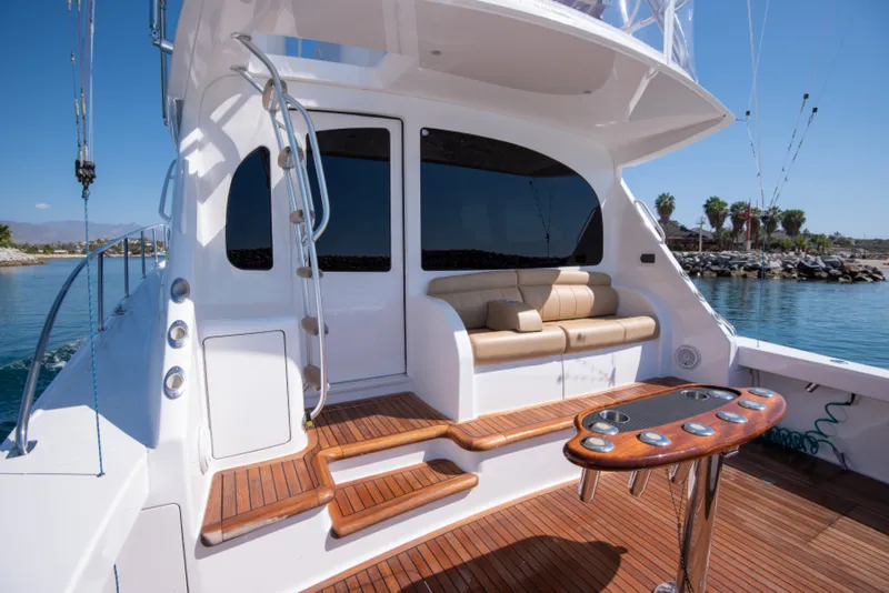 Slide: The Image of 2017 48 Viking Convertible - Cockpit - 5709246