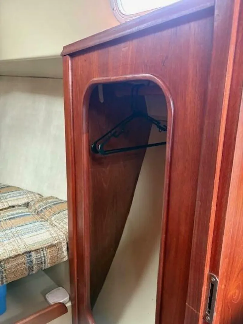 Slide: The Image of Ericson 30 + 1980 - 5712733