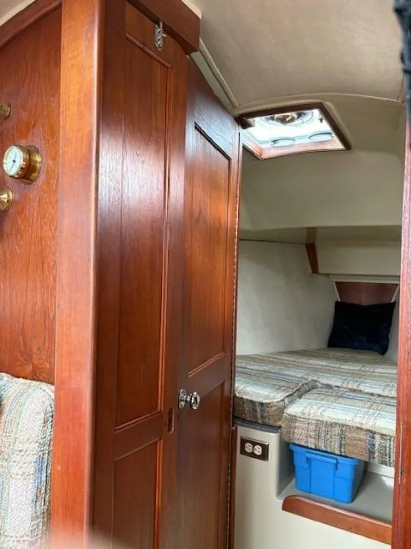 Slide: The Image of Ericson 30 + 1980 - 5712730