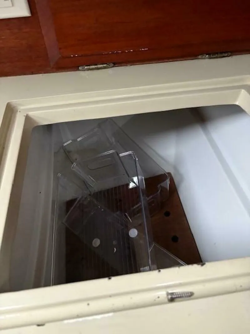 Slide: The Image of Ericson 30 + 1980 - 5712750