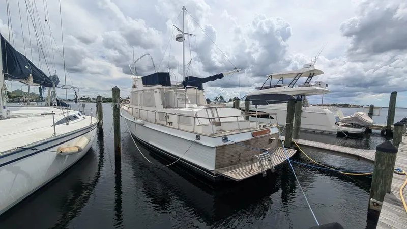 The Image of Grand Banks 42 Classic 1983 - 5709272