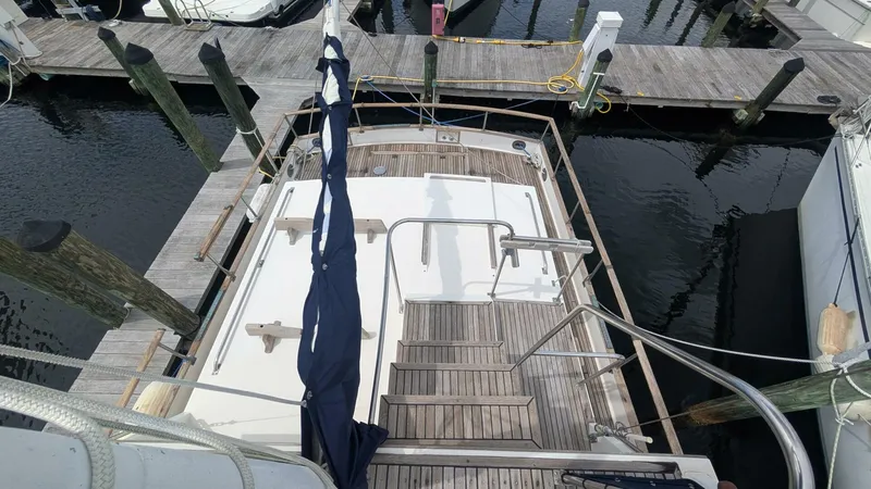 Slide: The Image of Grand Banks 42 Classic 1983 - 5709276