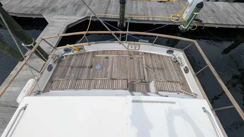 Slide: The Image of Grand Banks 42 Classic 1983 - 5709277