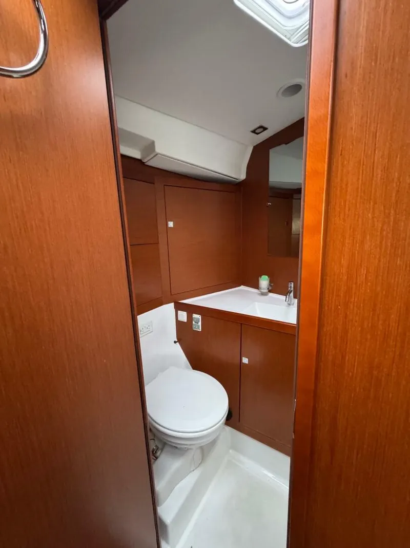 Slide: The Image of Beneteau Oceanis 45 2017 - 5725587