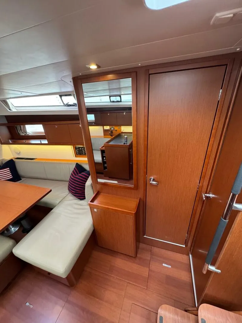 Slide: The Image of Beneteau Oceanis 45 2017 - 5725605