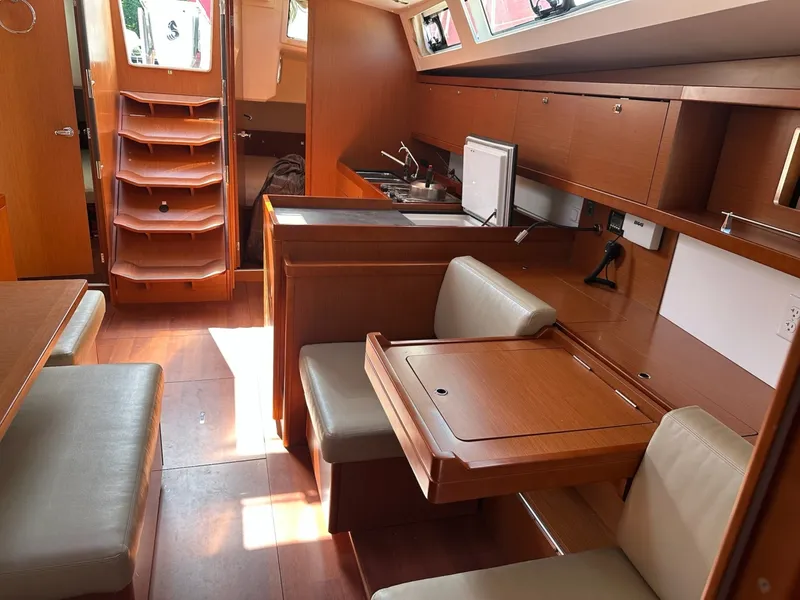 Slide: The Image of Beneteau Oceanis 45 2017 - 6514124