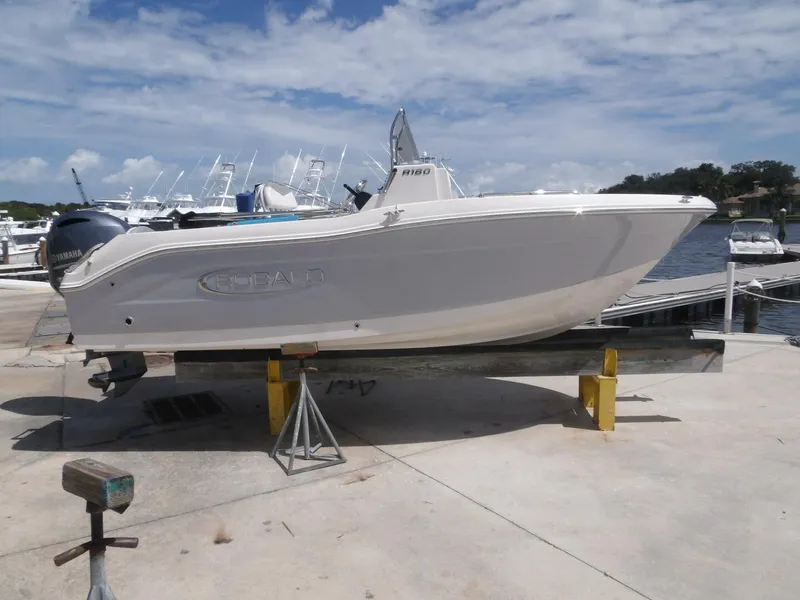 Slide: The Image of Robalo R180 2021 - 5709715