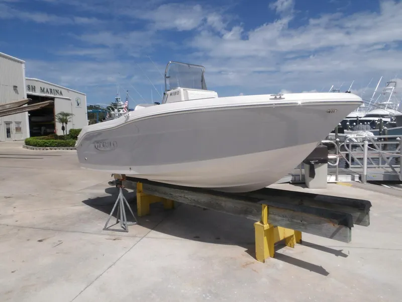 Slide: The Image of Robalo R180 2021 - 5709718