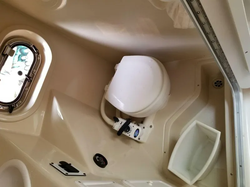 Slide: The Image of Four Winns 248 Vista 2004 - 5709816